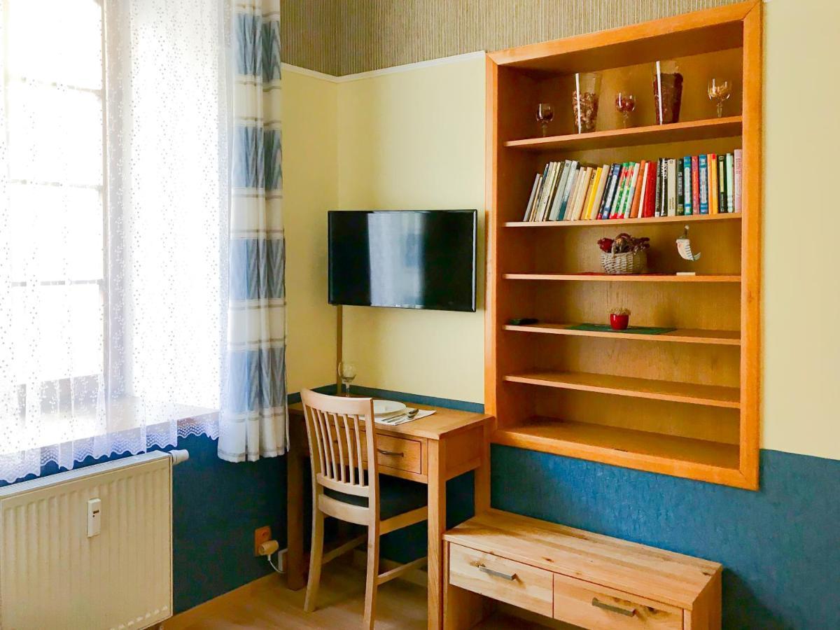 Golden Wood Apartments Plzen Bagian luar foto