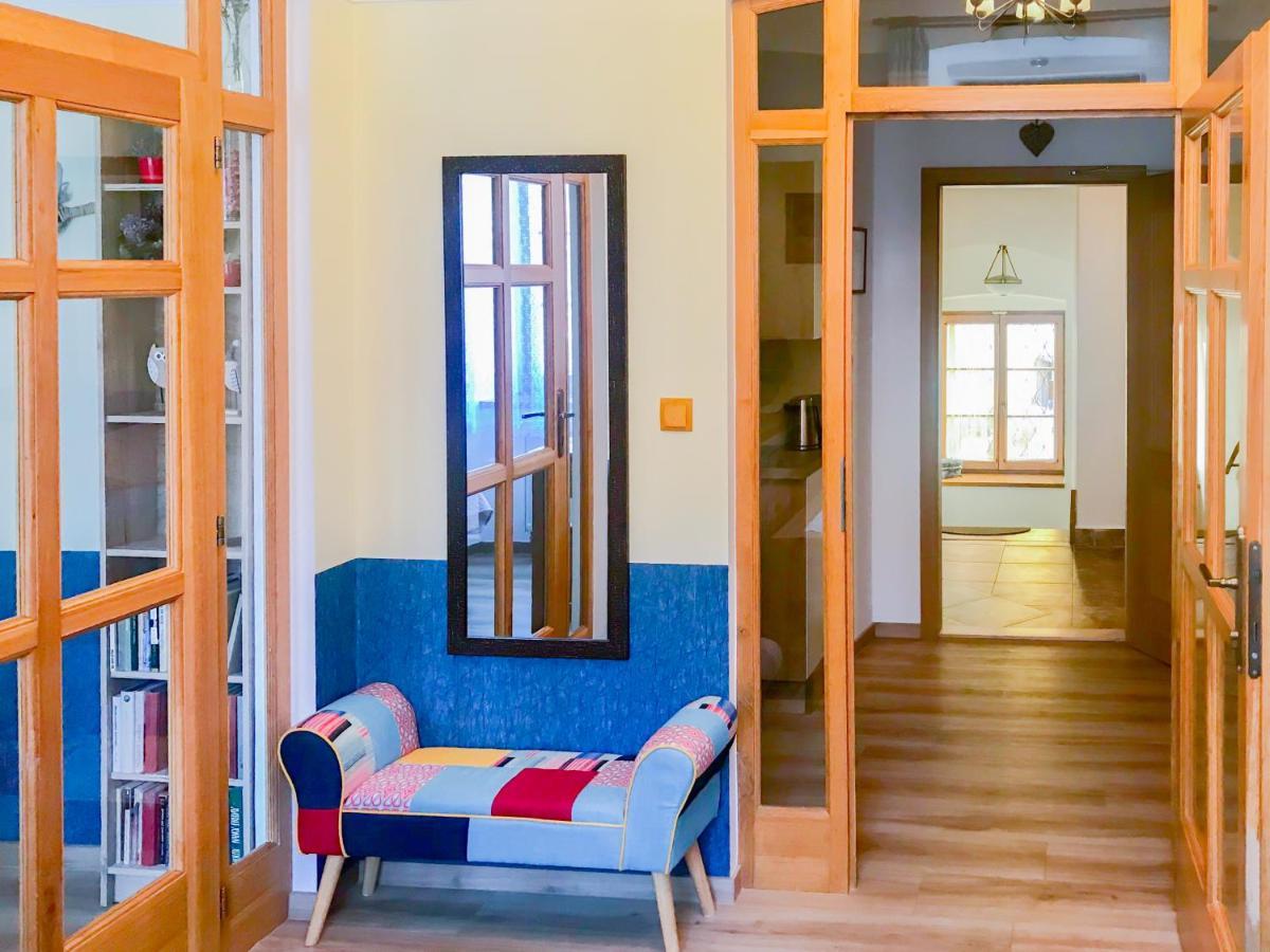 Golden Wood Apartments Plzen Bagian luar foto